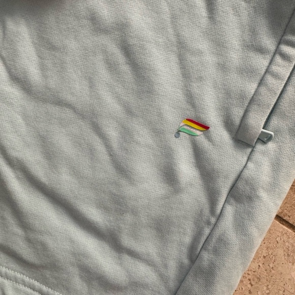 Fabletics Rainbow Baby Blue si.e medium women's cotton shorts - Picture 2 of 3